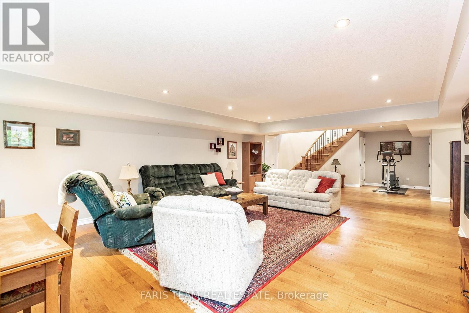 Listing S6794340 - Large Photo # 26