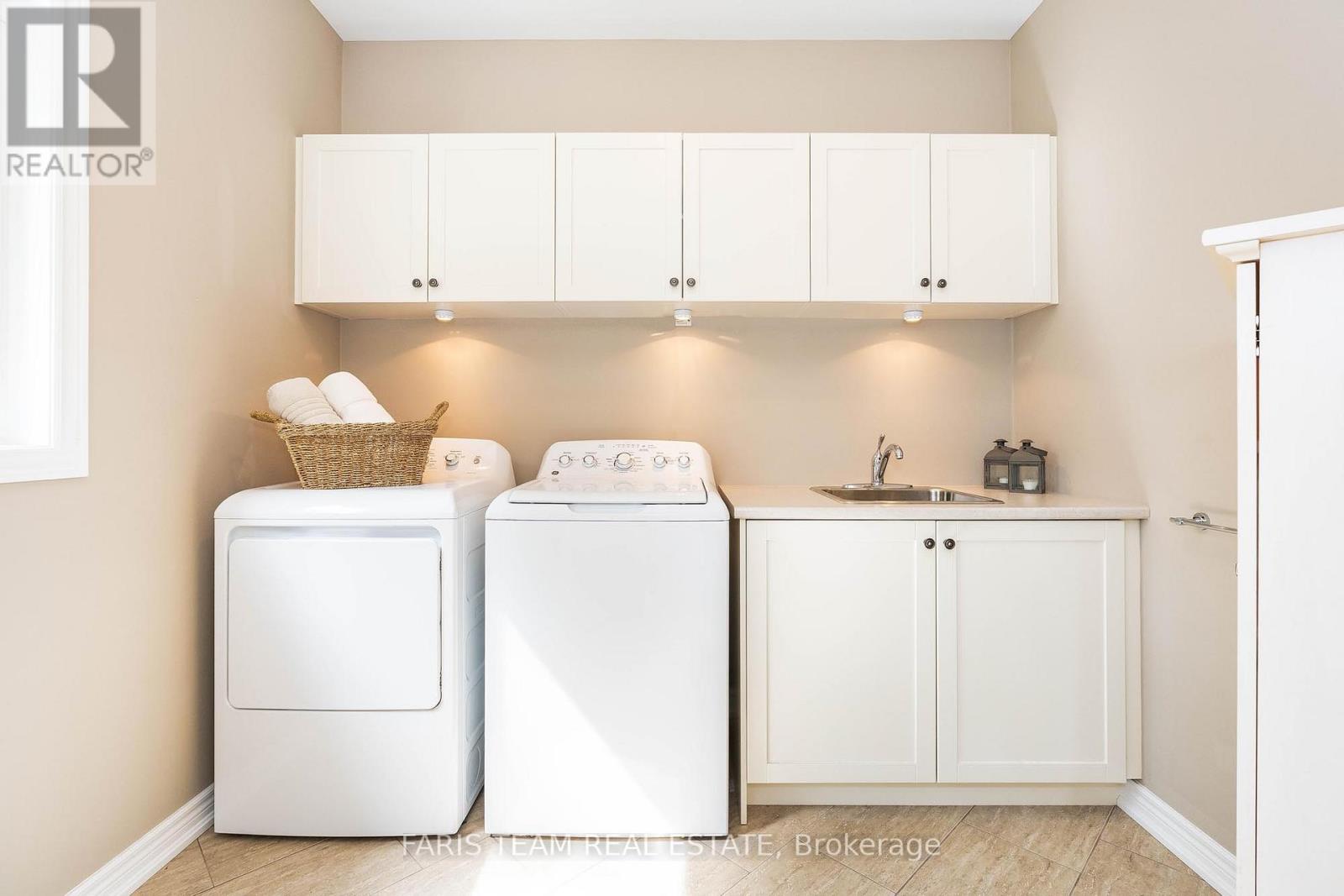 Listing S6794340 - Large Photo # 24