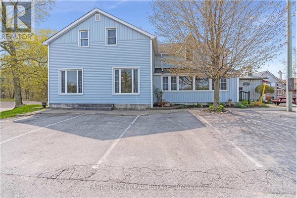 4047 HORSESHOE VALLEY RD W, Springwater