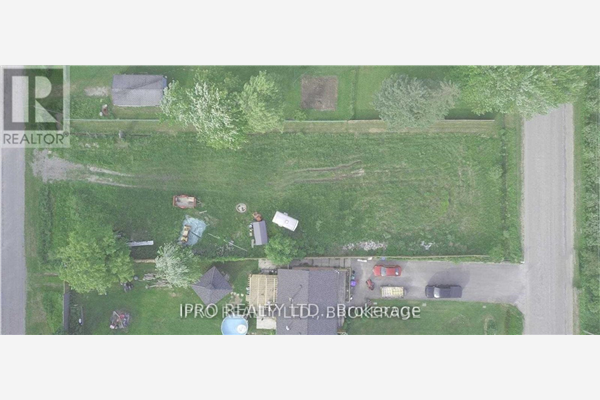 3356 FLOS FOUR RD W, Springwater