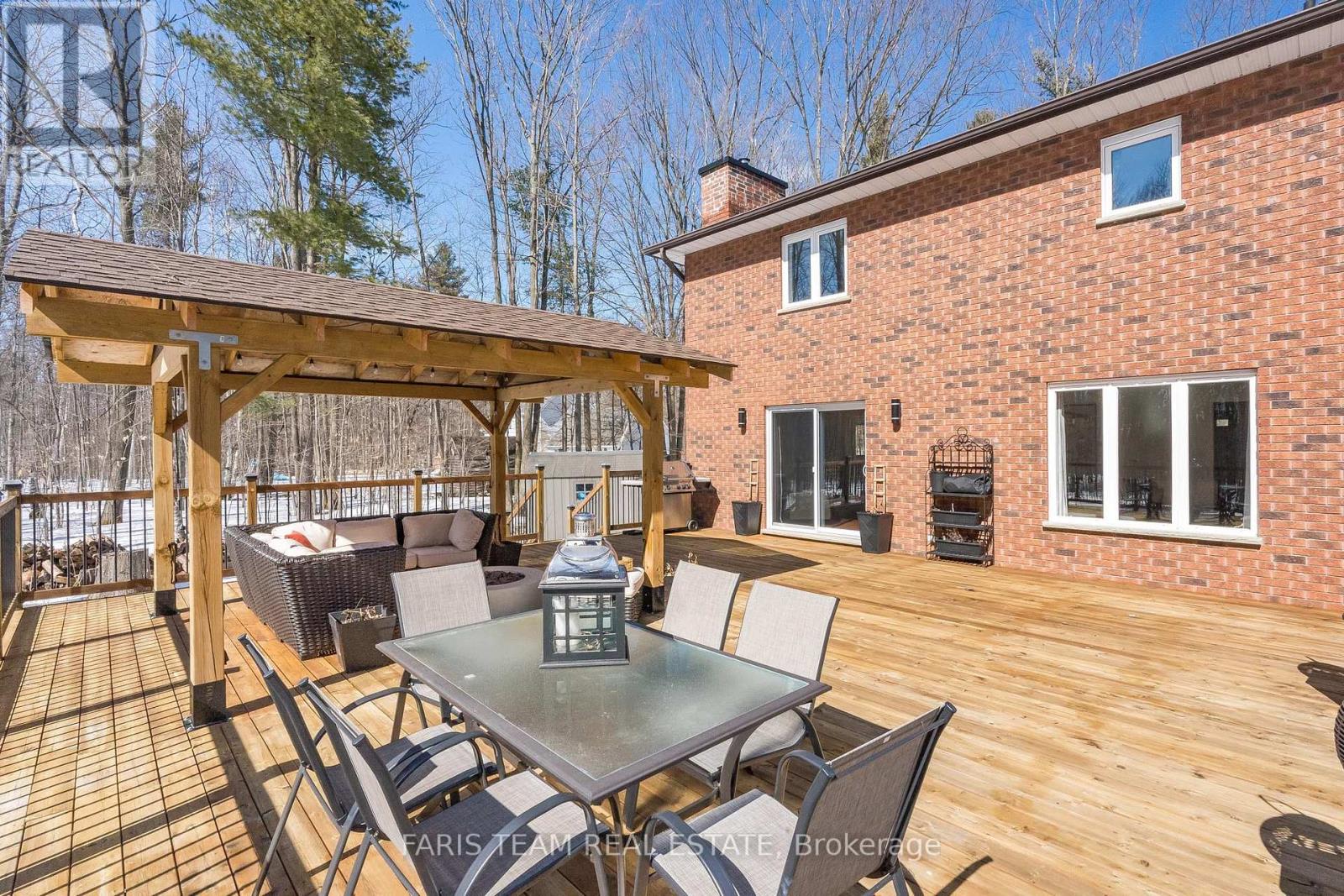 41 WHIPPOORWILL DR
