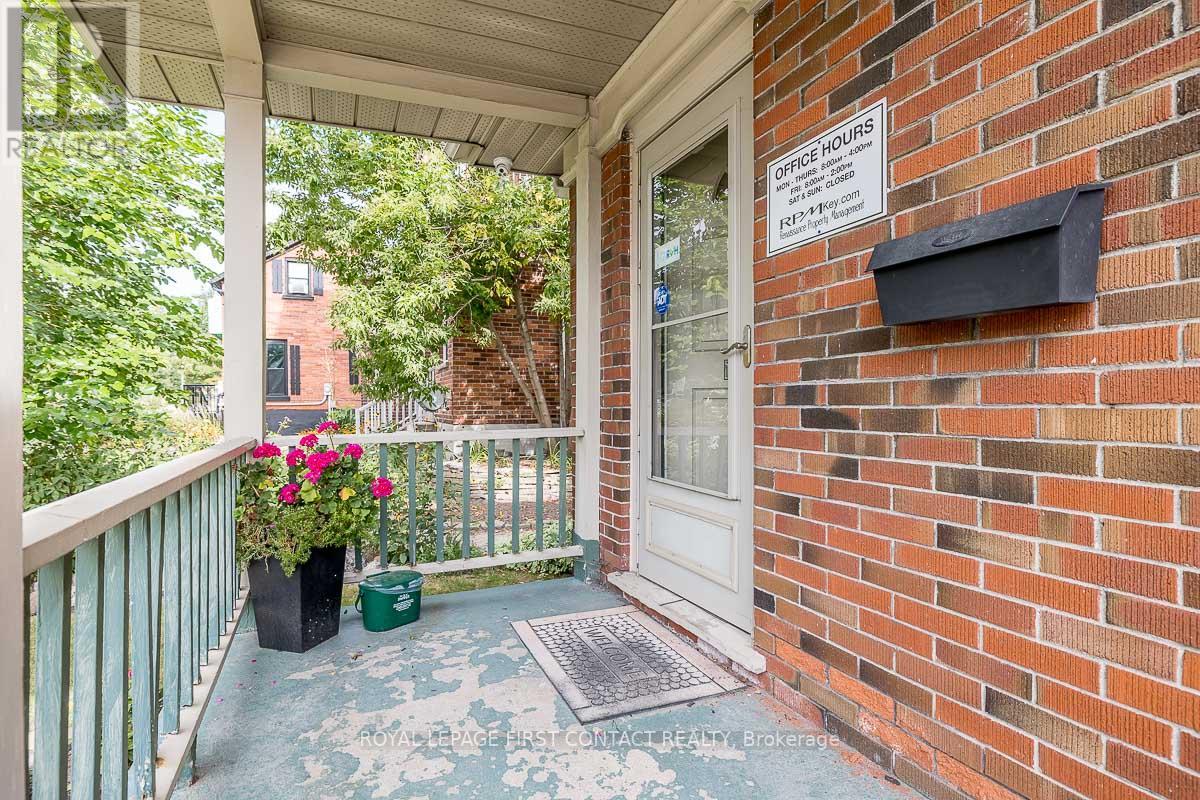 83 TORONTO ST