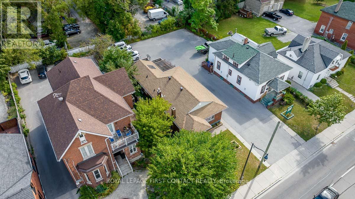 83 TORONTO ST
