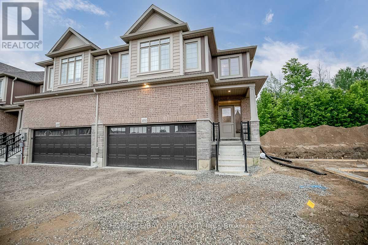 1051 WRIGHT DR