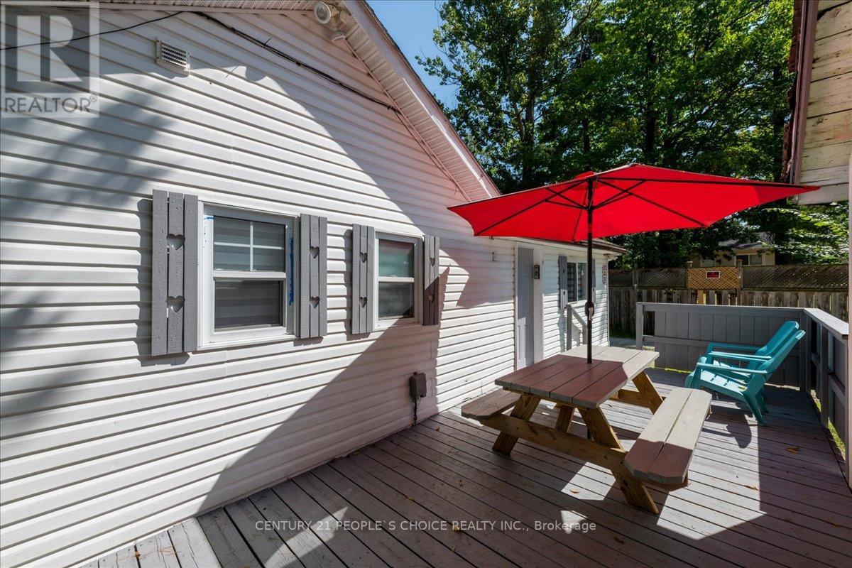 26 ELM DR