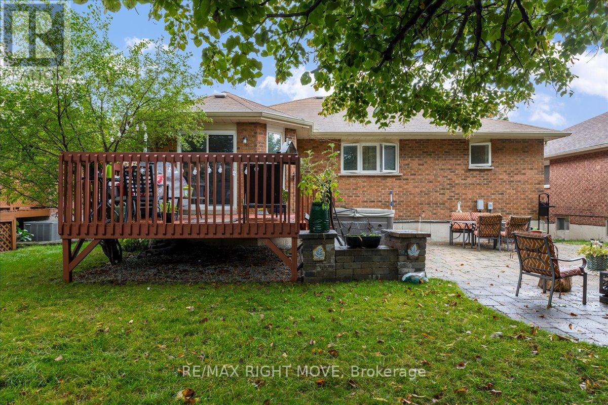 33 CARTER CRES