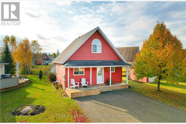 15 AWENDA AVE, Wasaga Beach