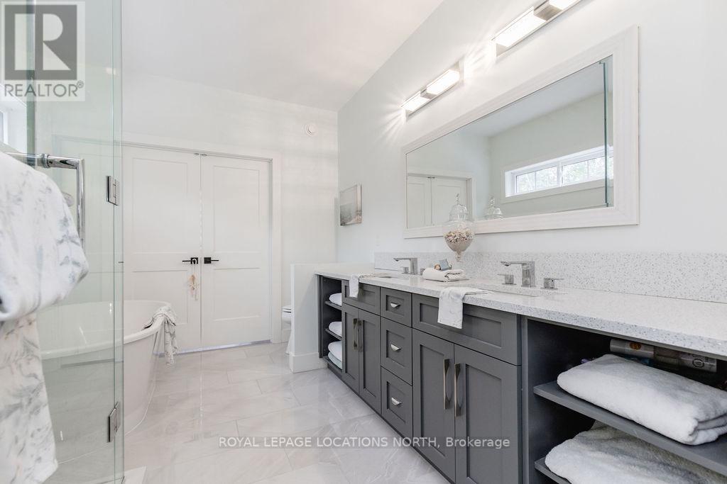 131 GLENLAKE BLVD