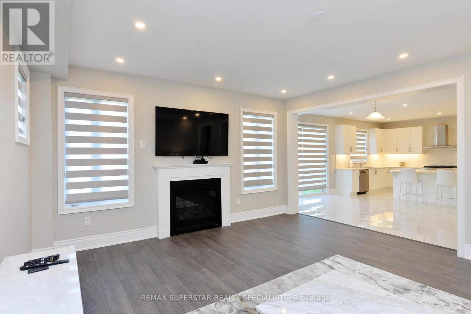 108 RUGMAN CRES