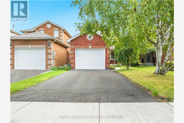 30 LAIDLAW DR, Barrie