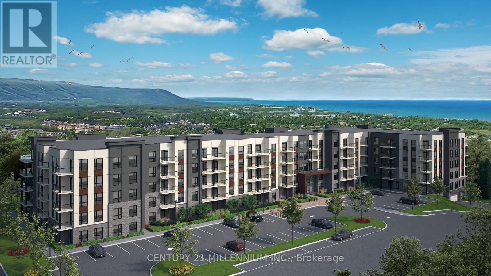 #102 -8-10 HARBOUR ST W, #102