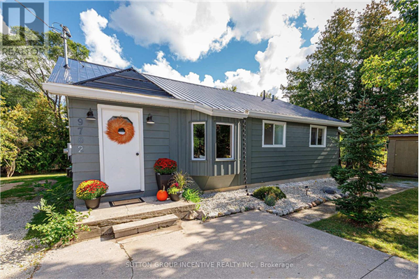 9782 BEACHWOOD RD E, Collingwood