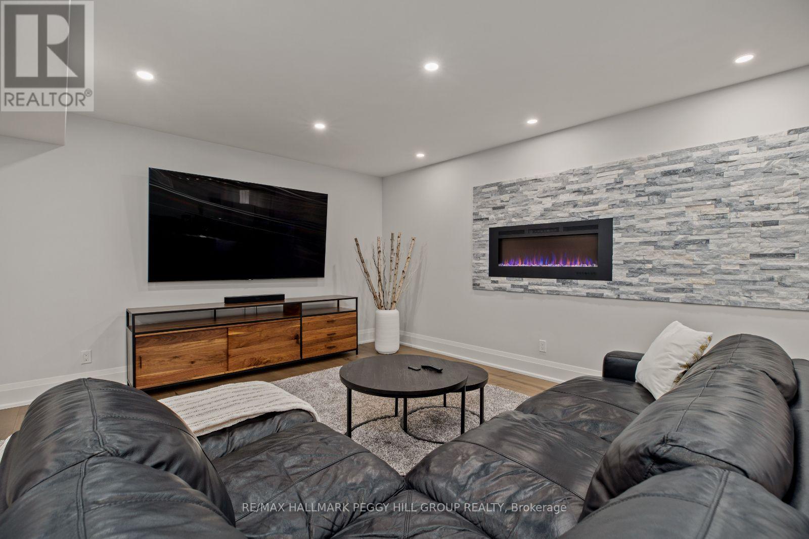 Listing S7008484 - Large Photo # 20