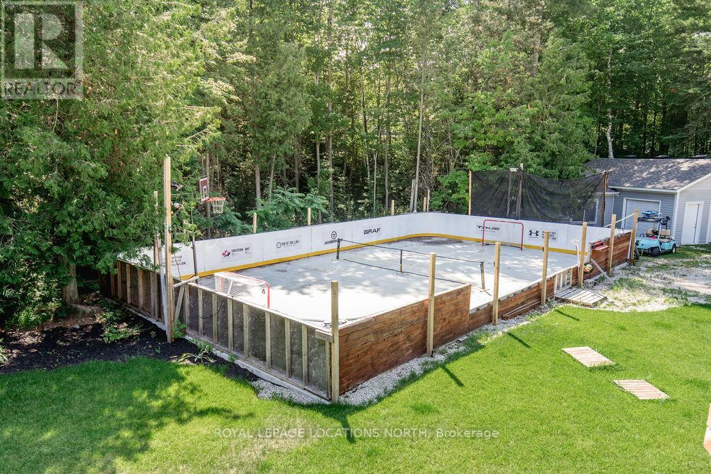 24 BRIDLEWOOD CRES