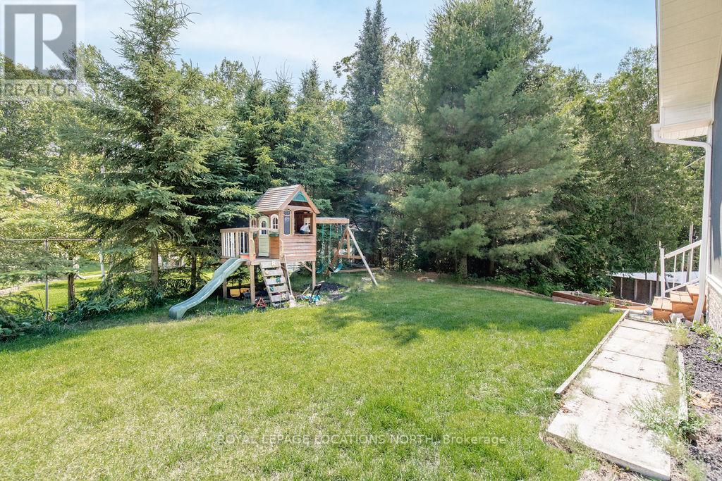24 BRIDLEWOOD CRES