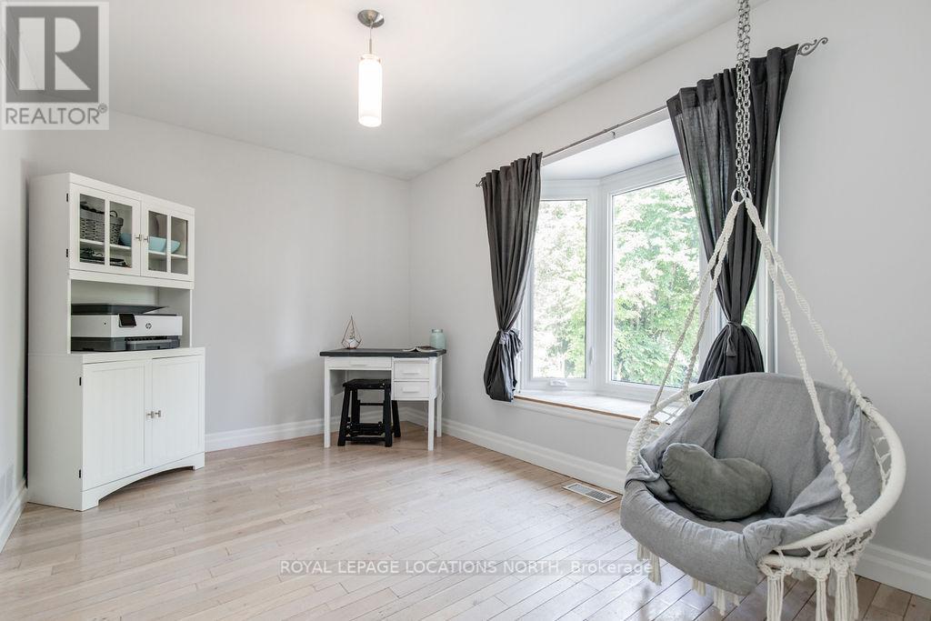 24 BRIDLEWOOD CRES