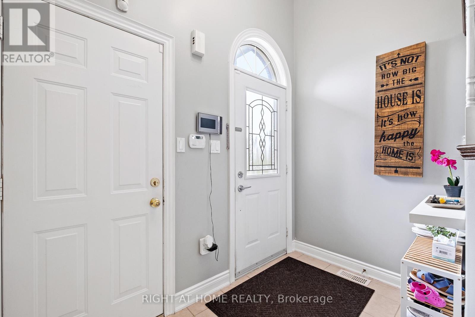 Listing S7012790 - Large Photo # 5