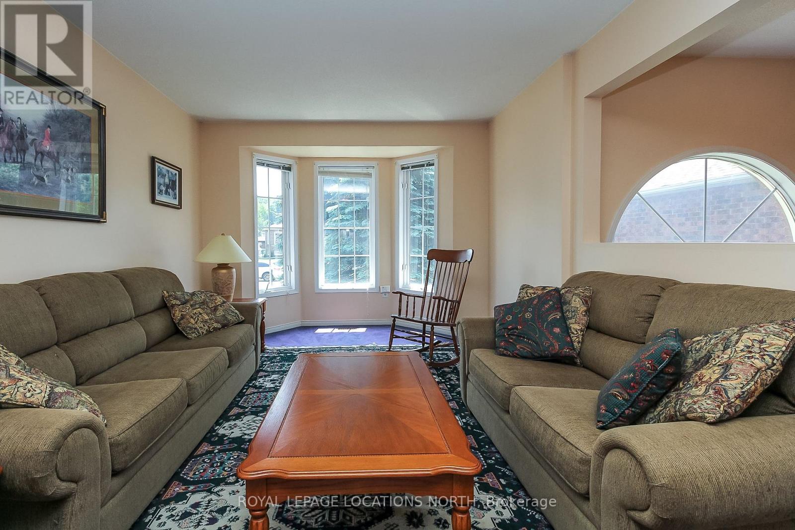 93 SILVER BIRCH AVE