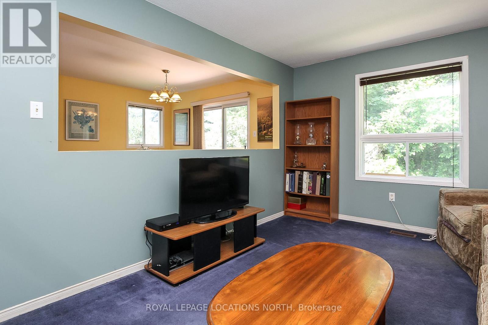 93 SILVER BIRCH AVE
