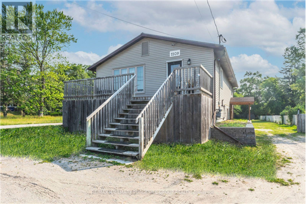 1109 BAYFIELD ST N, Springwater