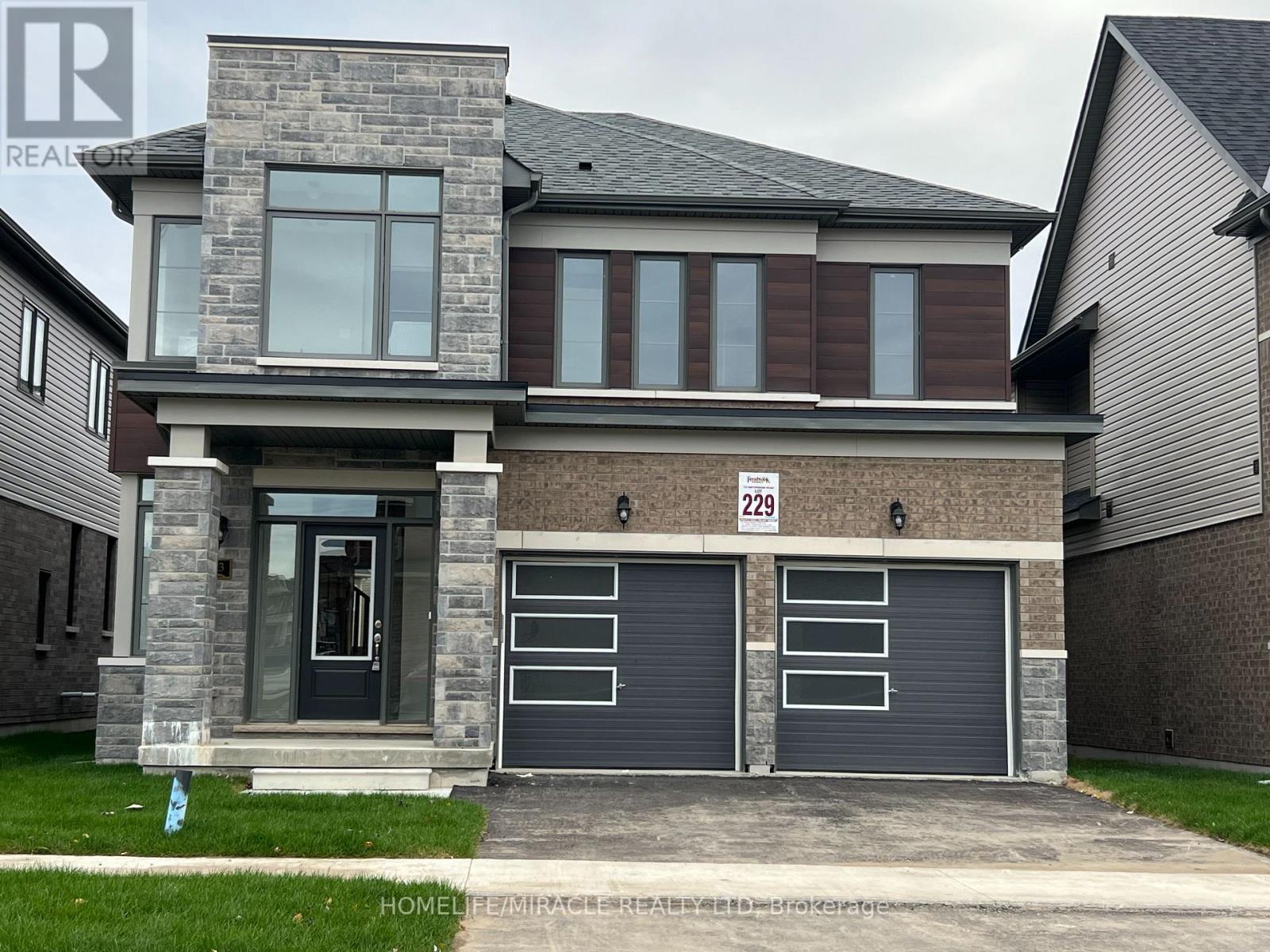 73 NOTTINGHAM RD E