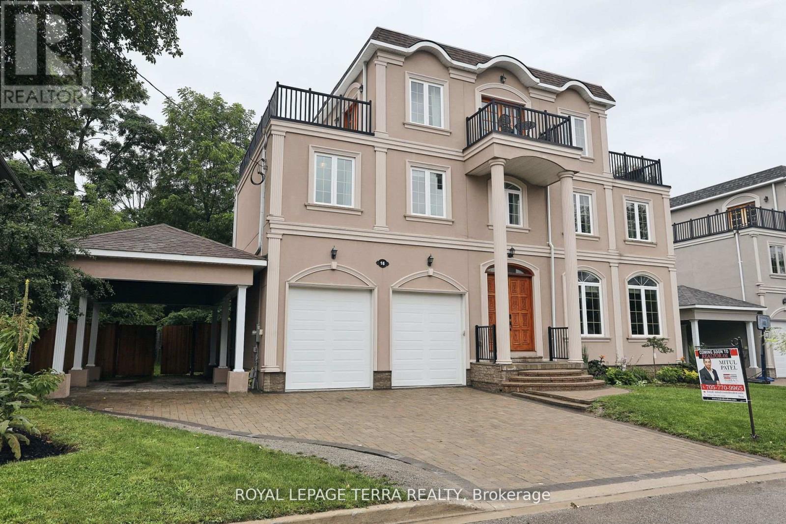 16 GRAY LANE