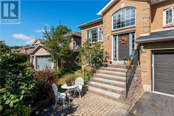 10 OATES LANE E, Barrie