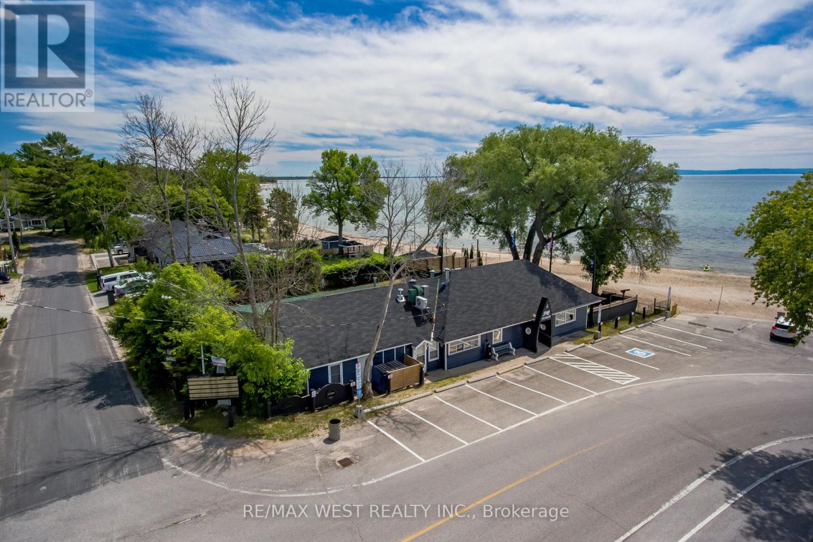 396 BALM BEACH RD W