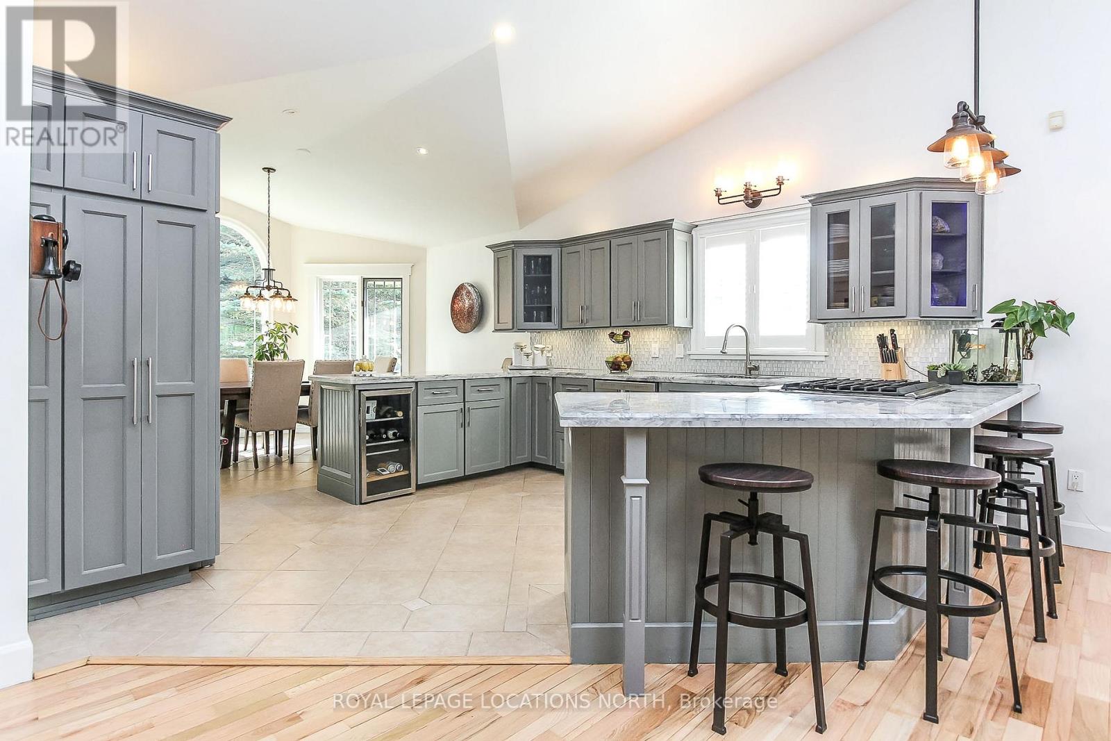 114 WASAGA SANDS DR