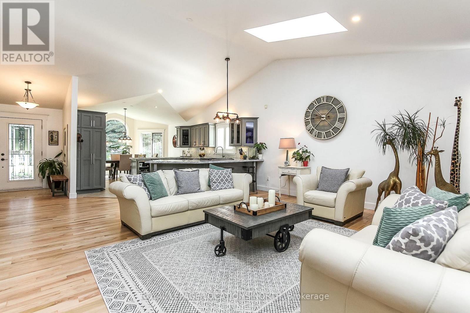 114 WASAGA SANDS DR