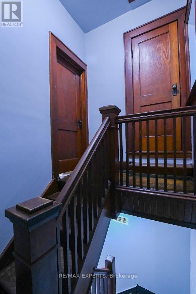 248 MIDLAND AVE