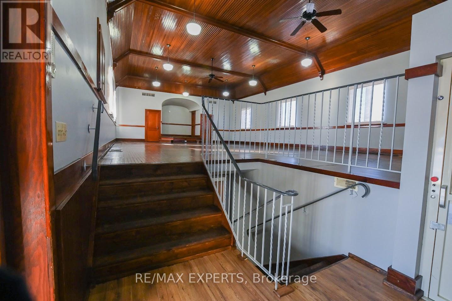 248 MIDLAND AVE