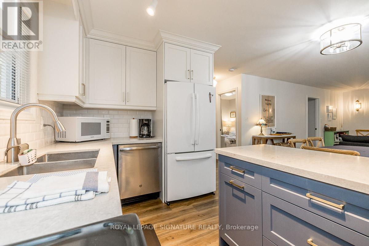 22 LINDALE AVE