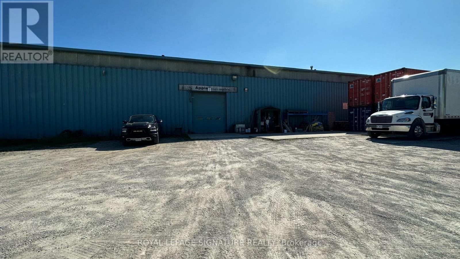 256 HUGHES RD