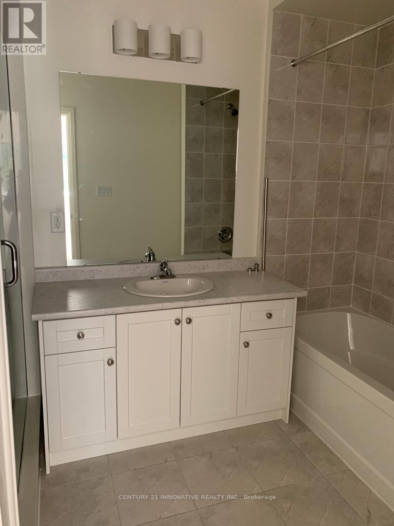 30 LAHEY CRES