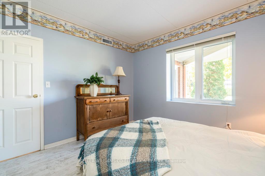 #105 -11 BECK BLVD, #105
