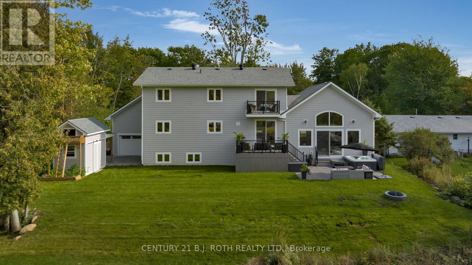 28 PANSY DR