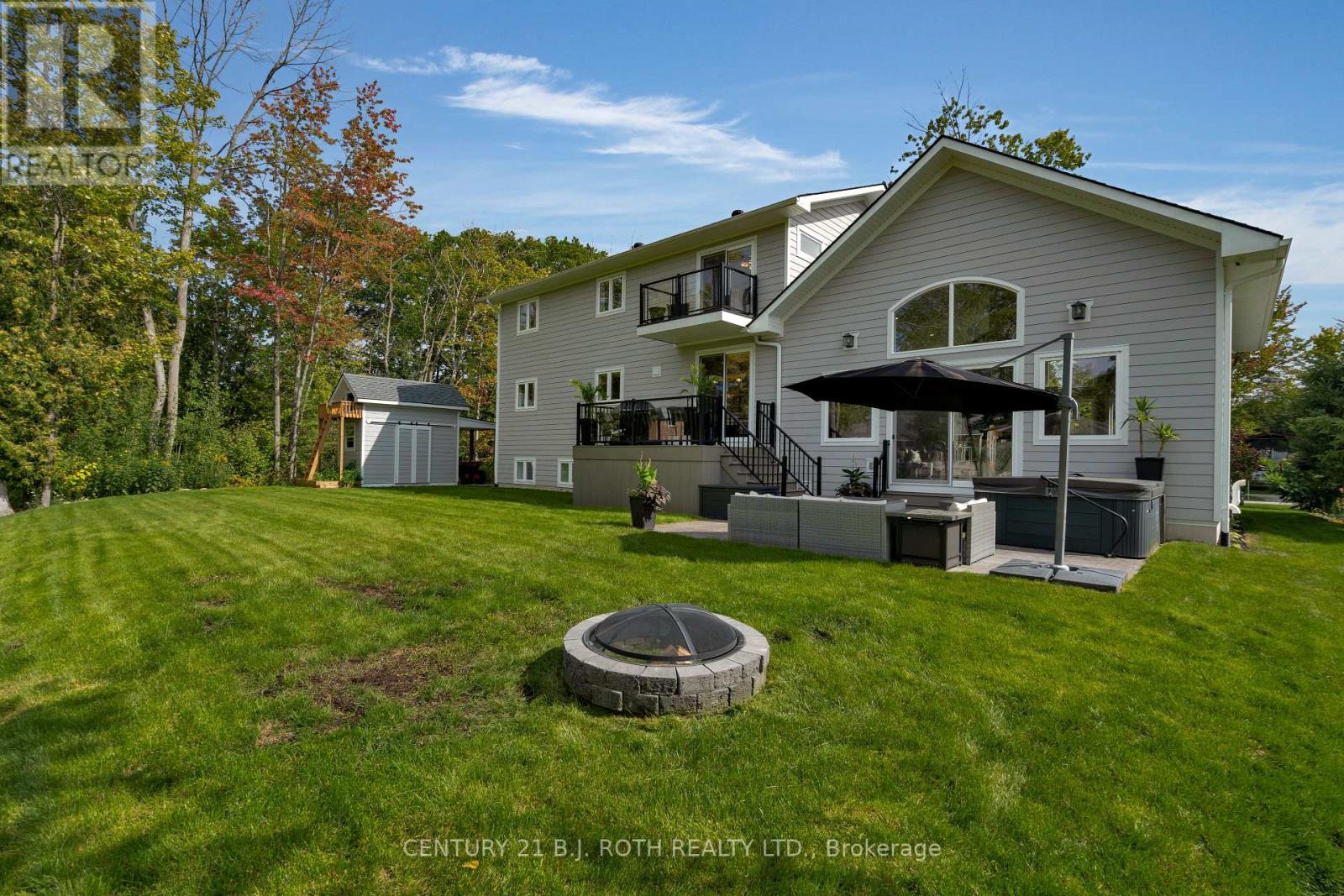 28 PANSY DR