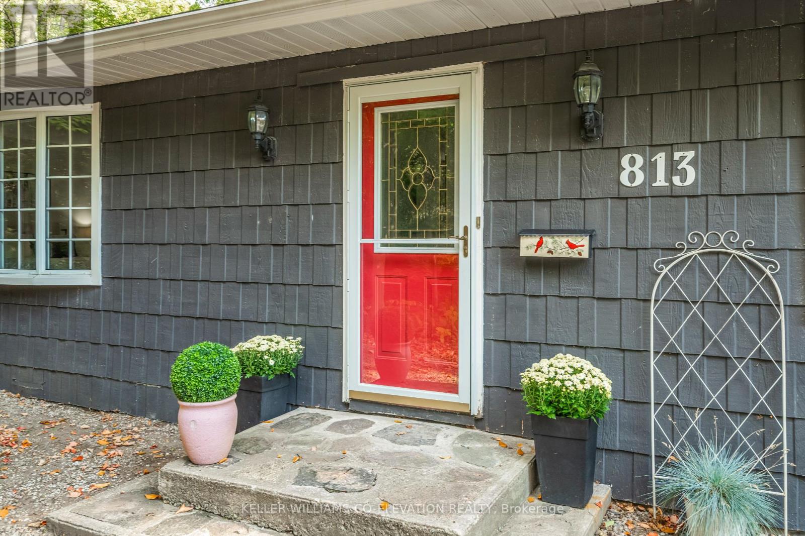 813 MIDLAND POINT RD