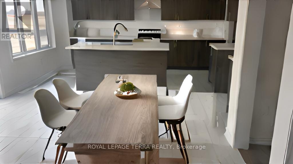 4 DEL RAY CRES
