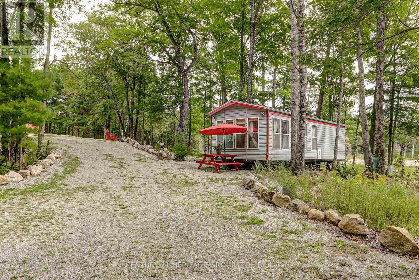 4411 UPPER BIG CHUTE RD