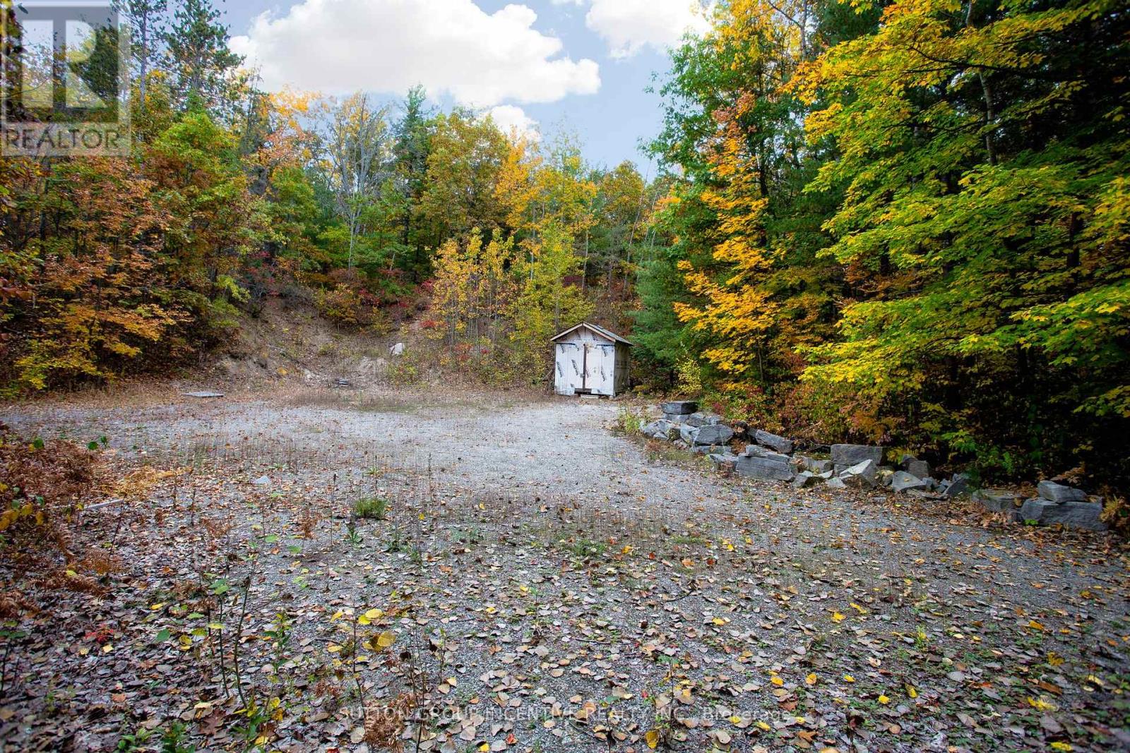 308 MILLER DR