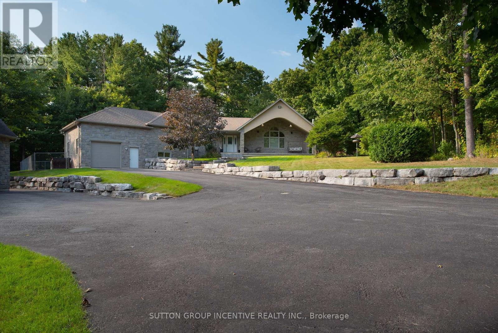 308 MILLER DR