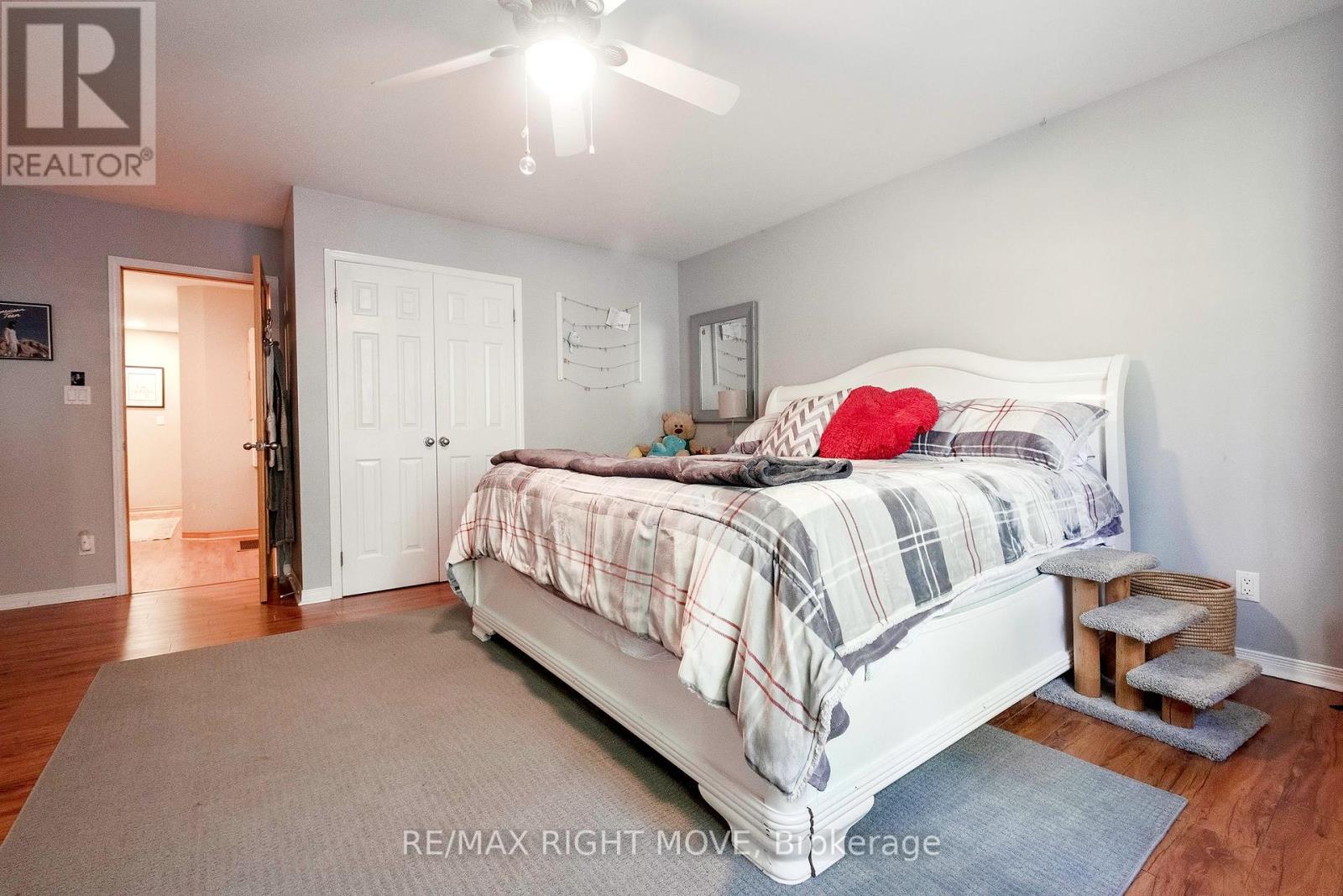 5364 CLARESBRIDGE LANE