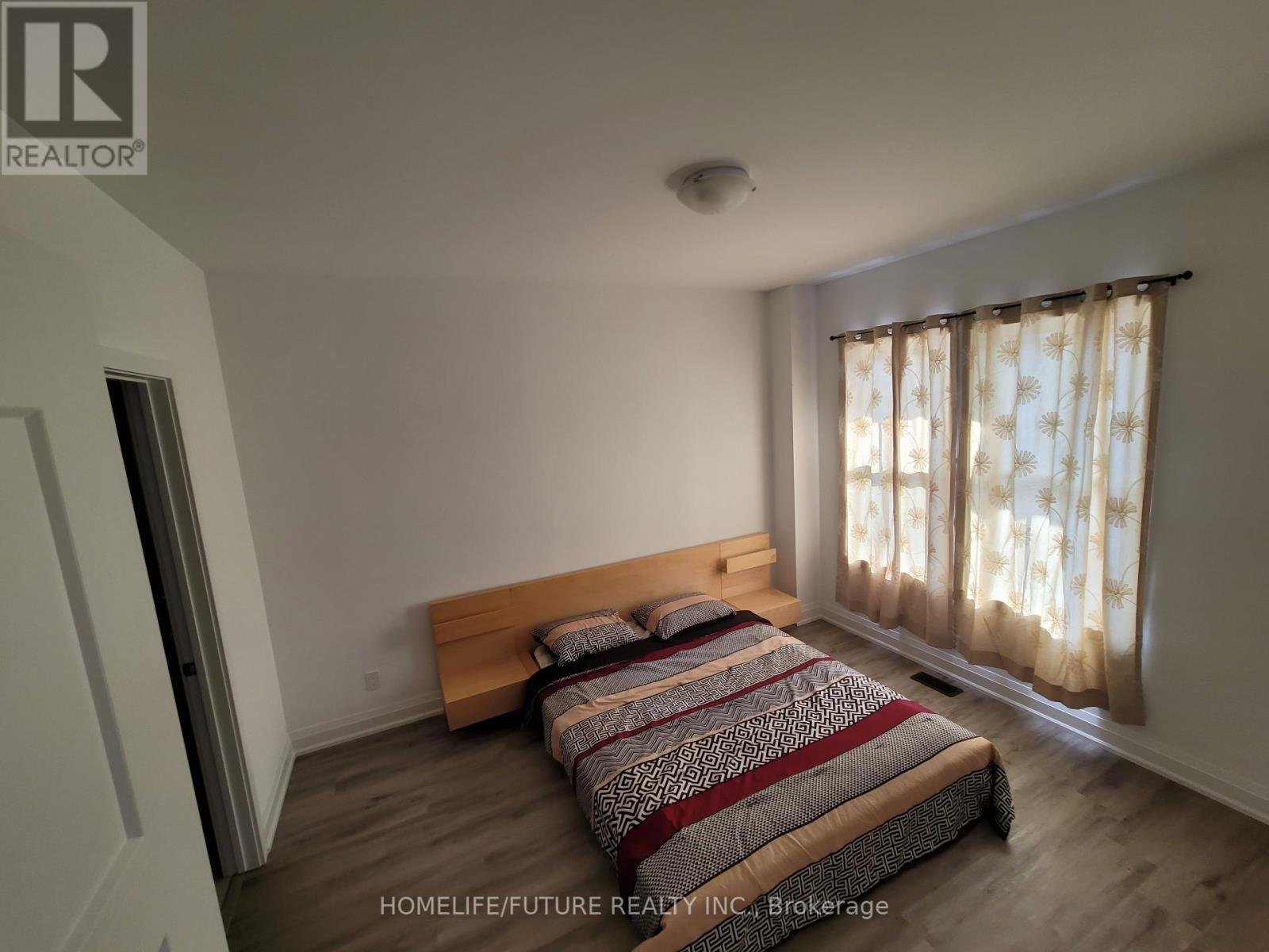 8 DANIELLE CRES