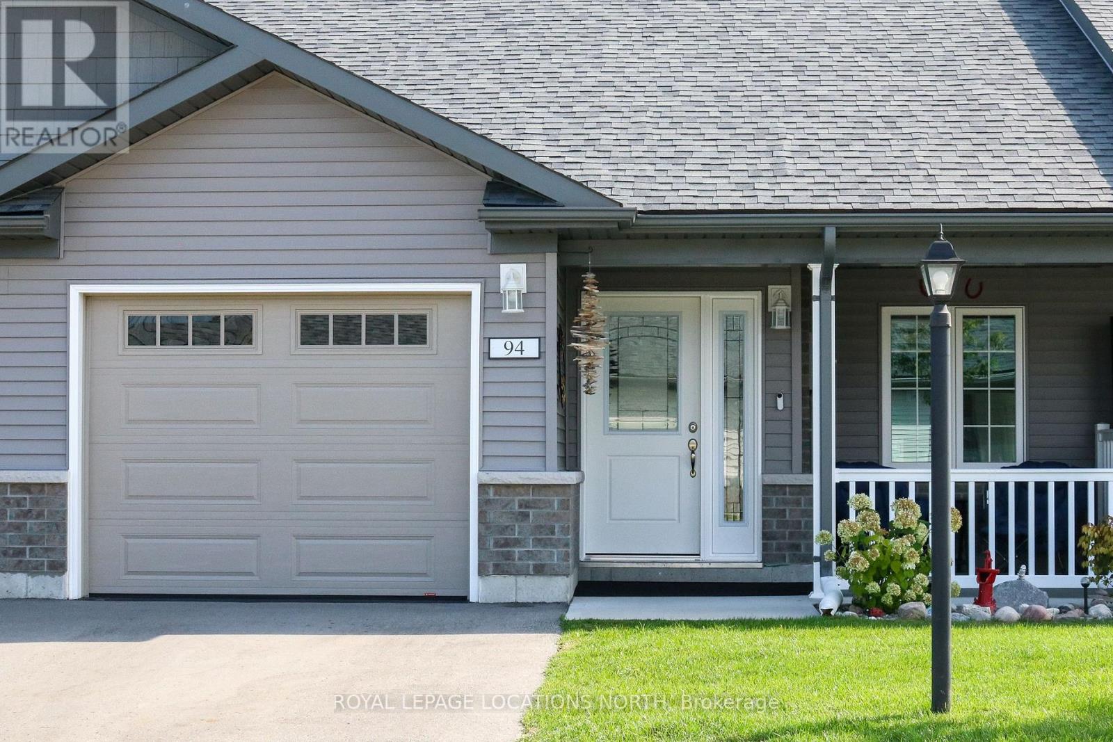 94 IVY CRES