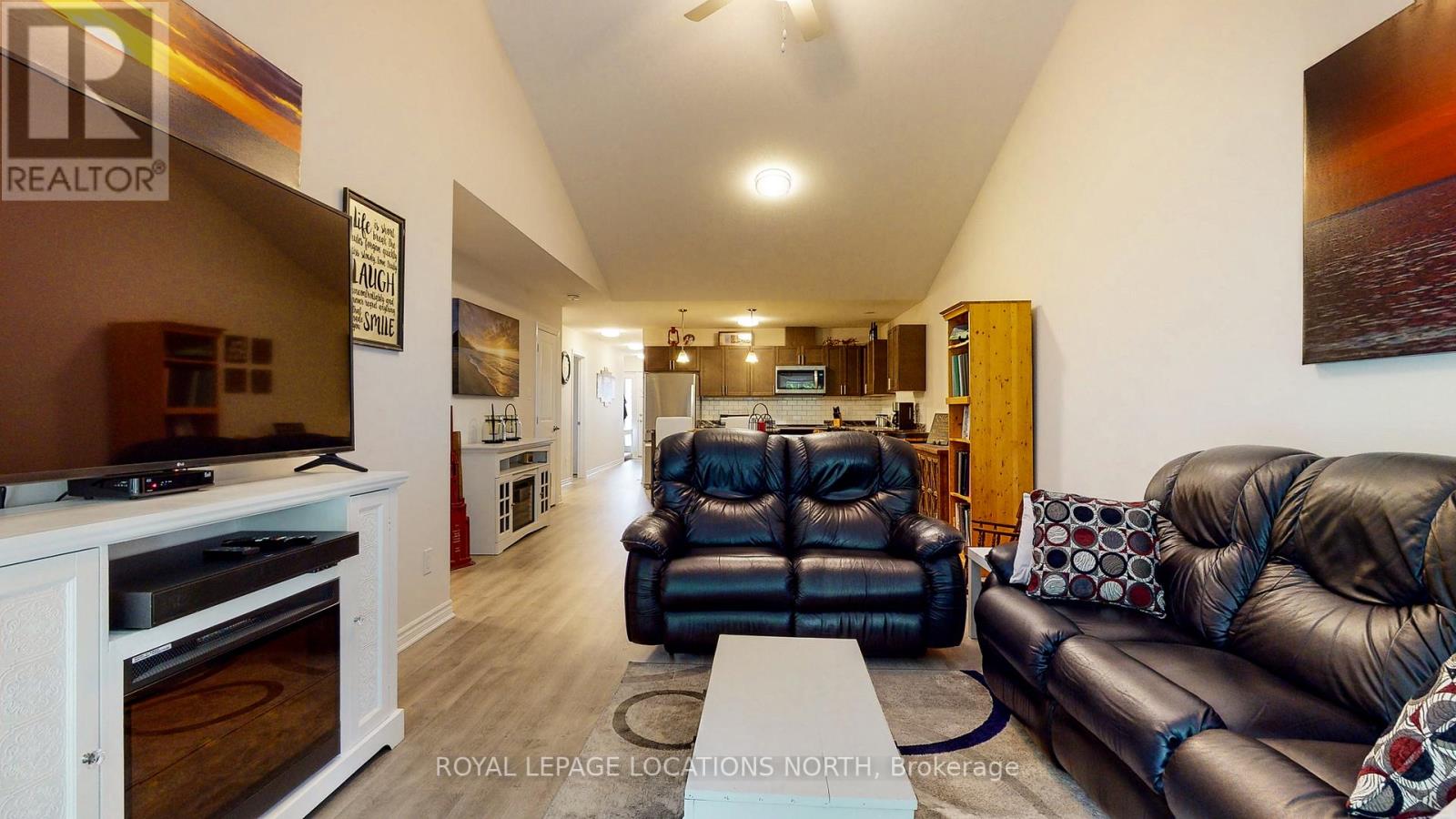94 IVY CRES
