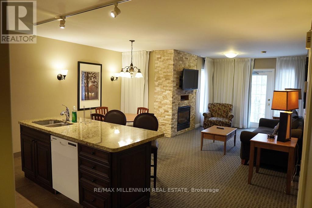 #2006 -90 HIGHLAND DR, #2006