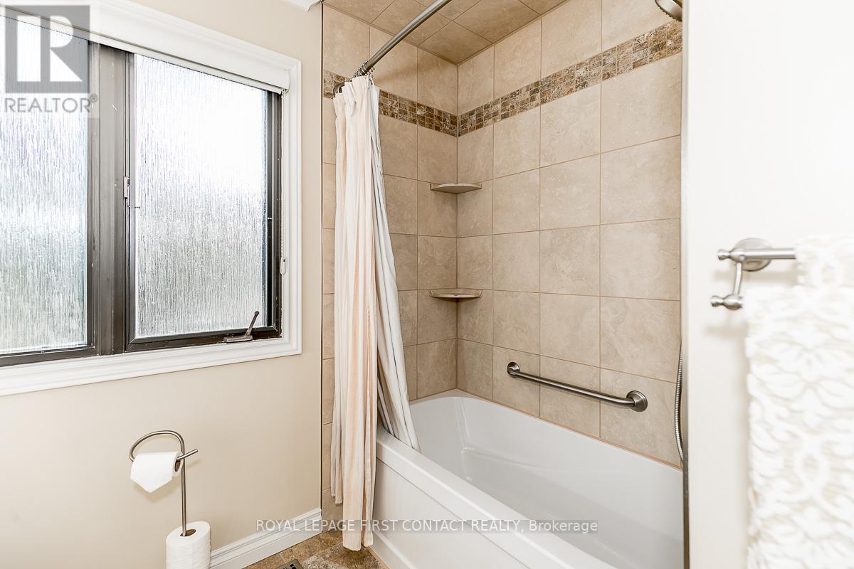 30 BRIAR RD