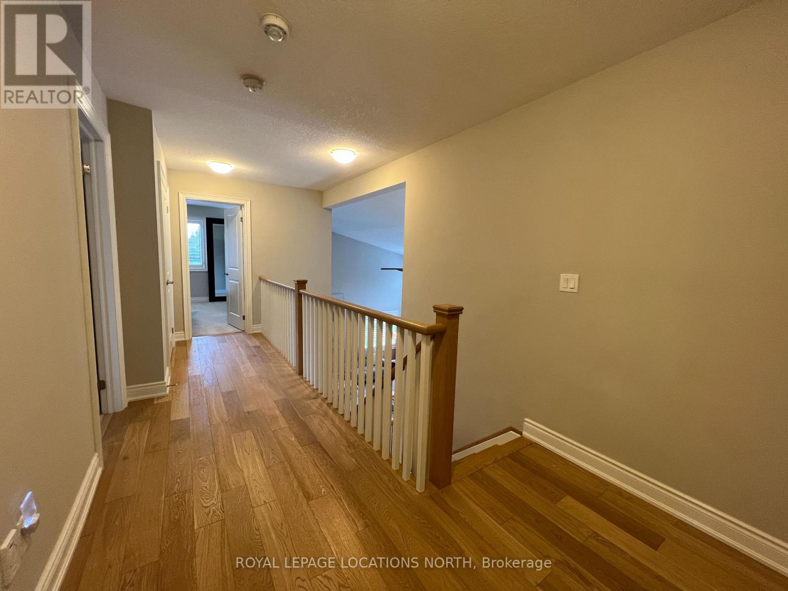 18 CARPENTER ST